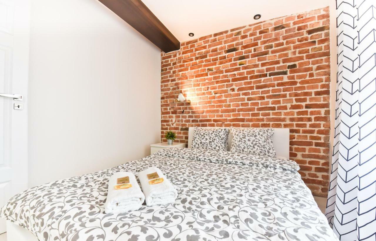 Julia Apartment Stary Toruń Exterior foto